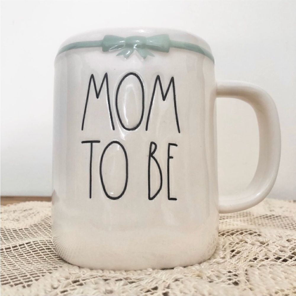 COPY - Rae Dunn "Mom To Be" Mug